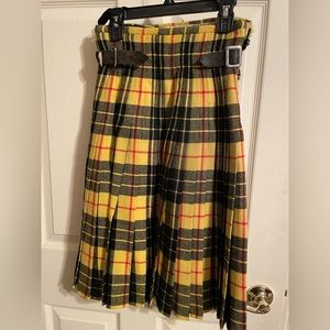 Women’s authentic kilt, yellow, size XS